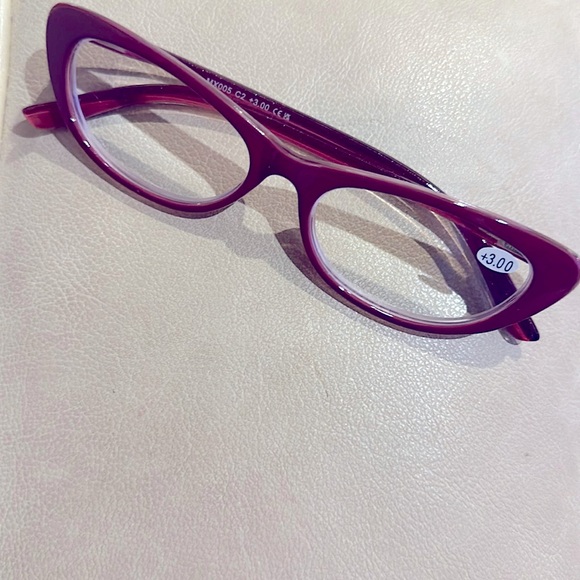 Reader Glasses Cat Eye  +3.00  Blue Light Filter - Picture 1 of 4